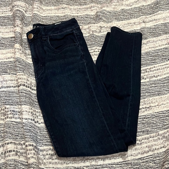 American Eagle Outfitters Denim - American Eagle Hi-Rise Jegging